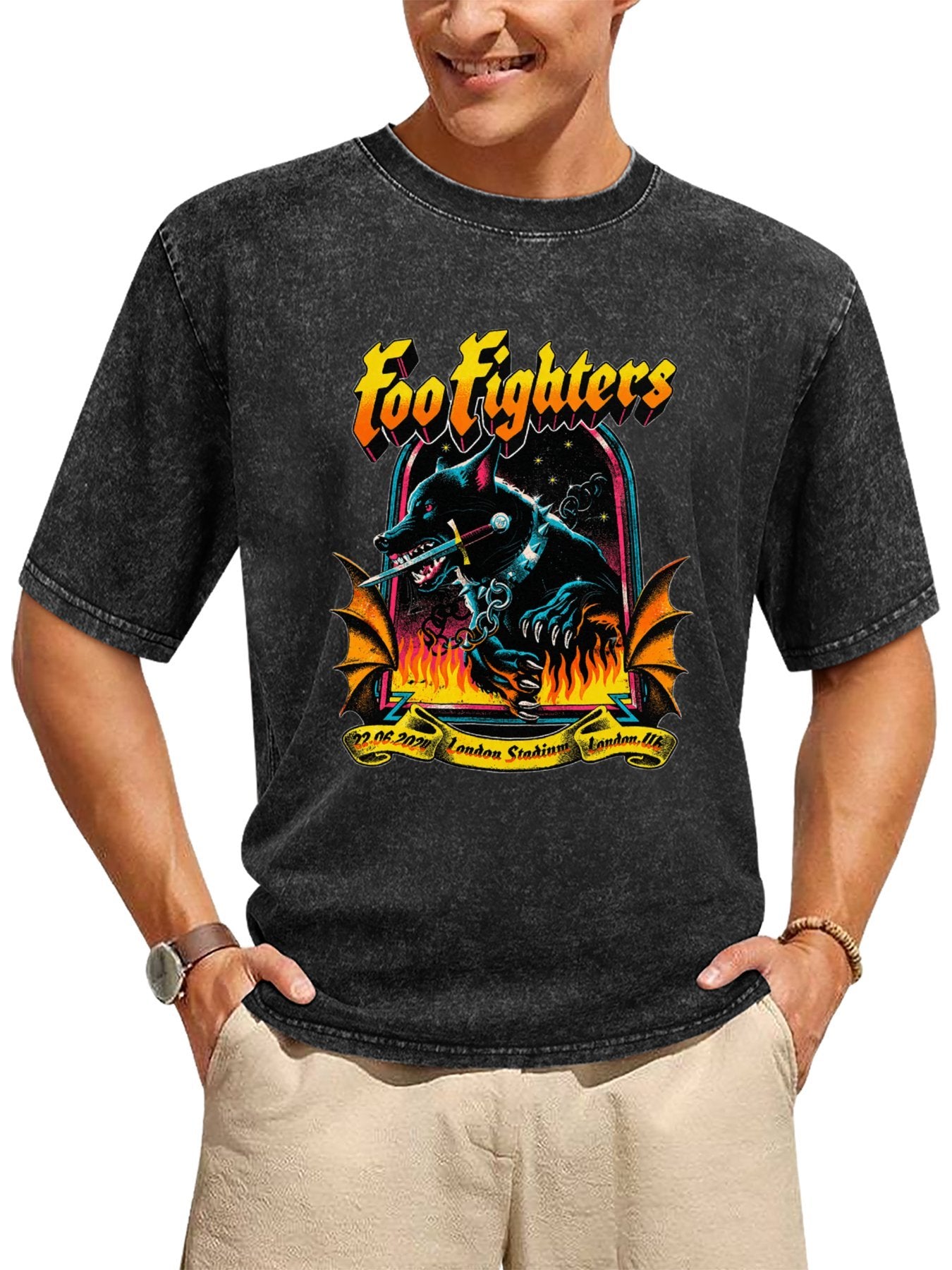 Vintage Washed Foo Fighters Wolf Graphic T-Shirt Secondary image