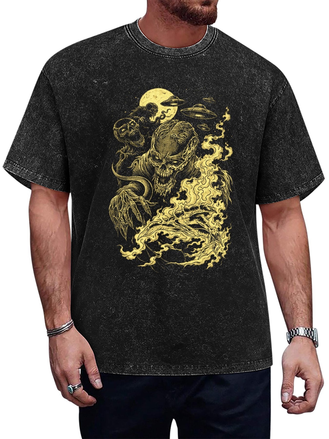 Vintage Washed Alien Skull Flame Graphic T-Shirt Main image