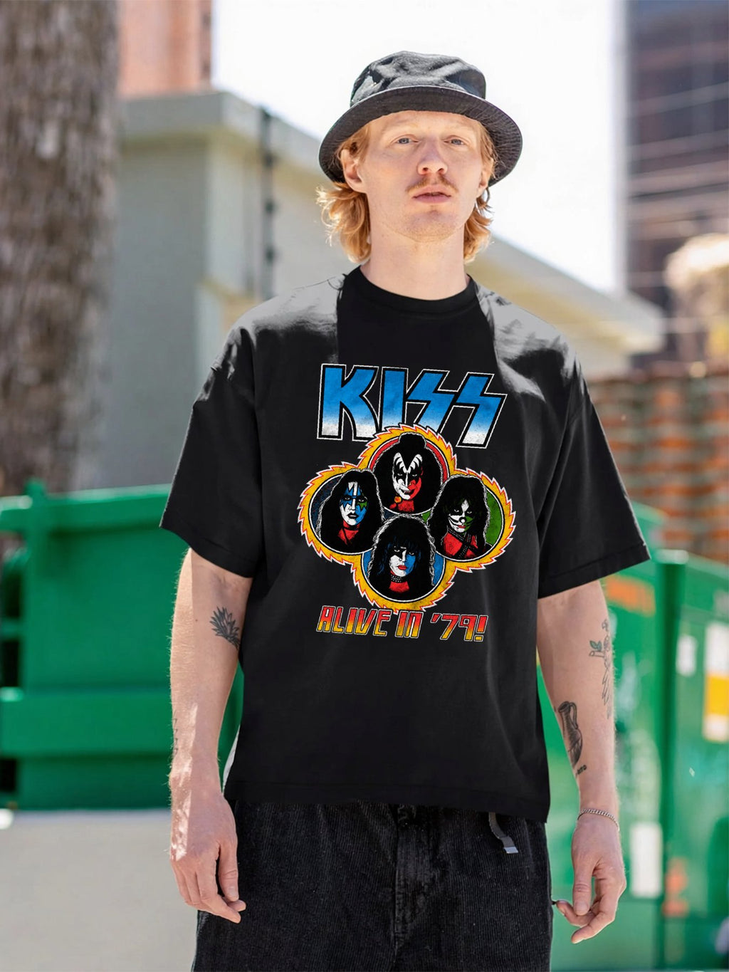 KISS Alive In '79 Band Portrait Graphic T-Shirt