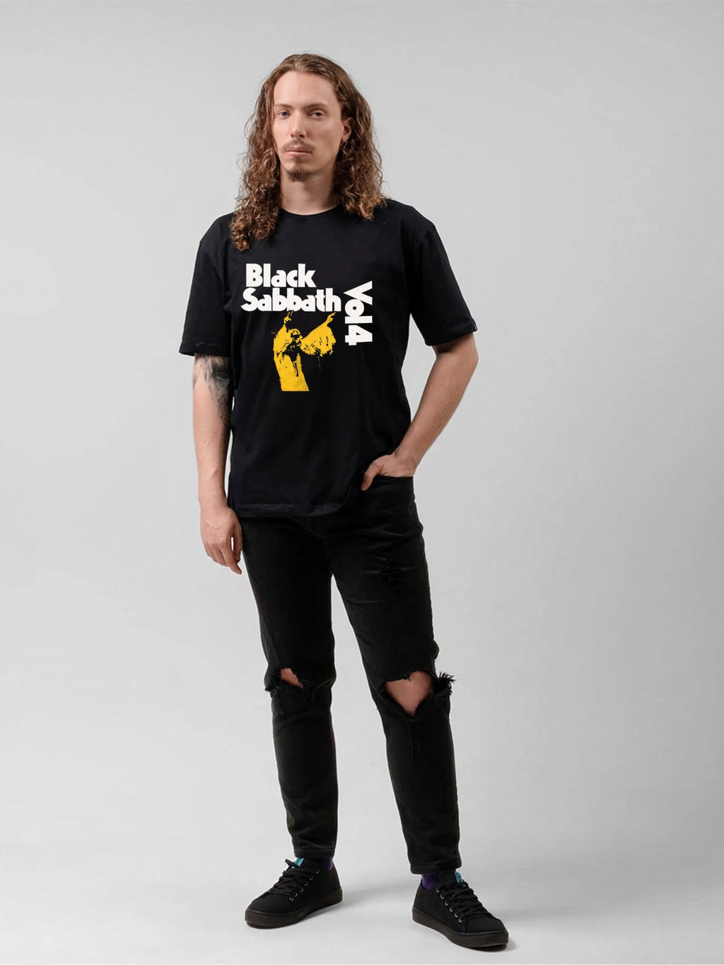 Black Sabbath Yellow Cloaked Figure Vintage Album T-Shirt