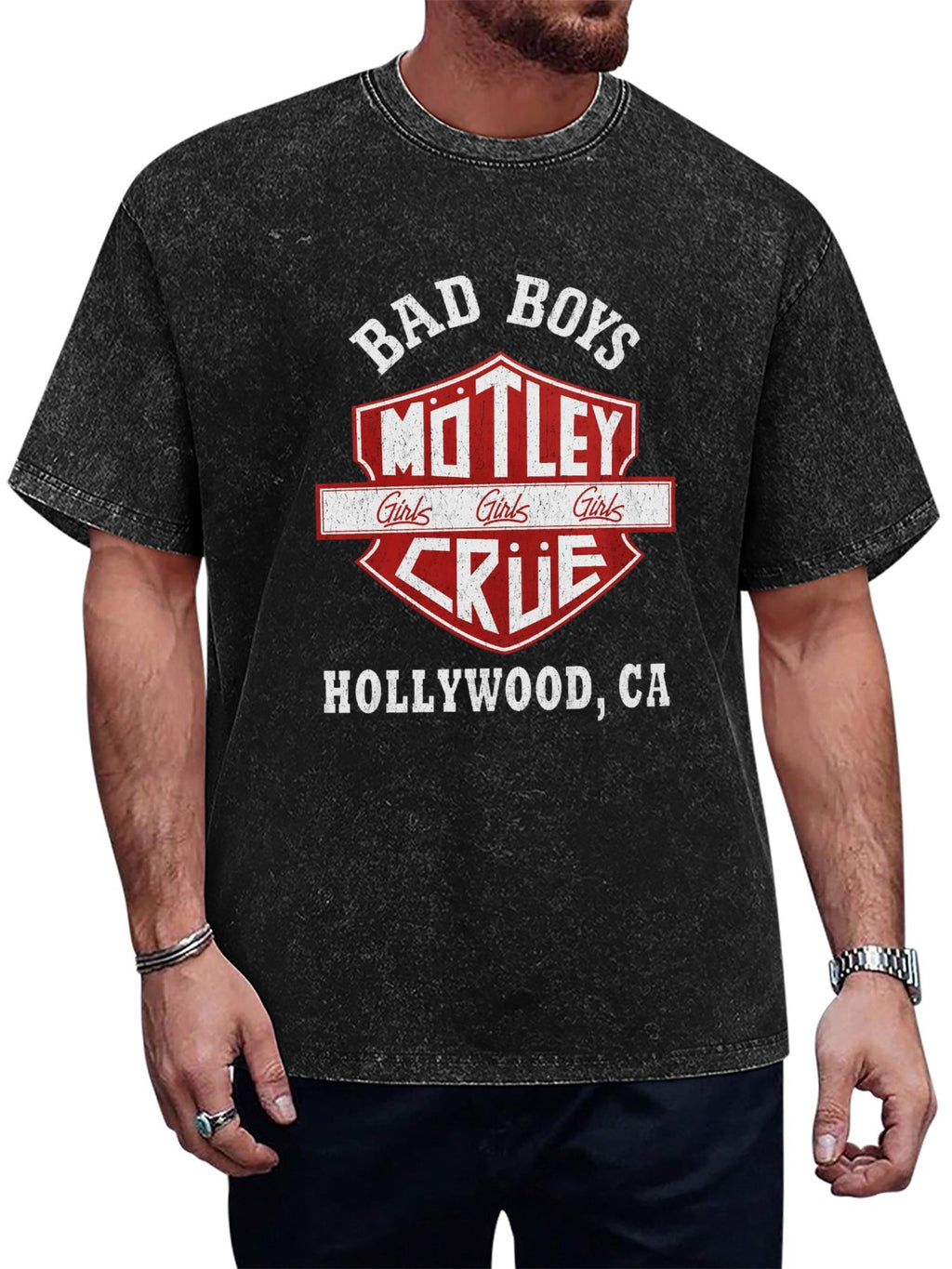 Mötley Crüe Bad Boys Hollywood Graphic T-Shirt