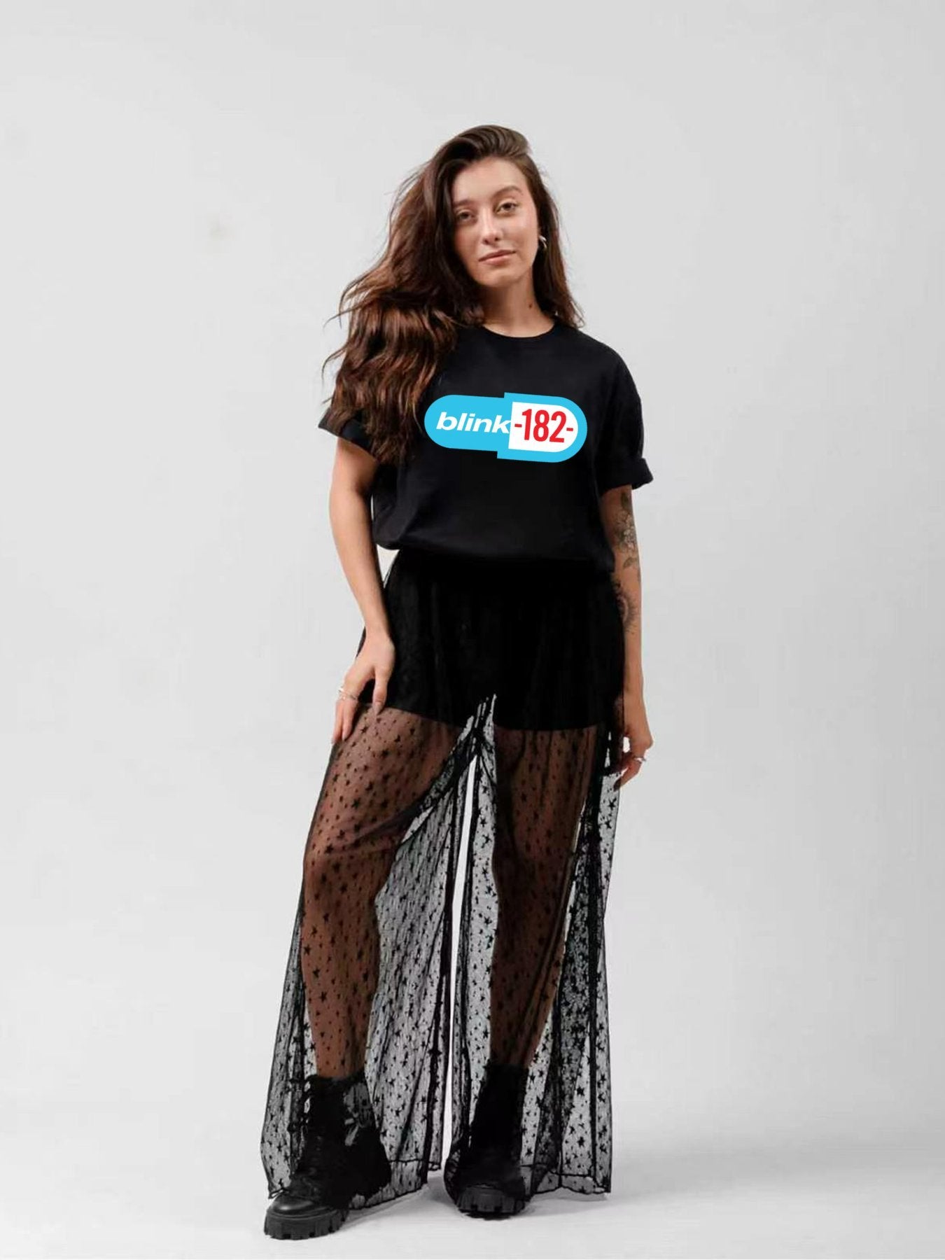 Blink-182 Capsule Logo Graphic T-Shirt