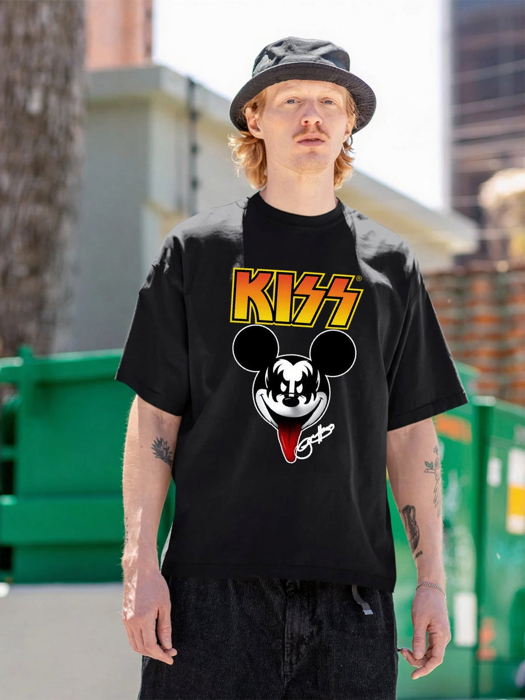 KISS Cartoon Mouse Face Logo Graphic T-Shirt
