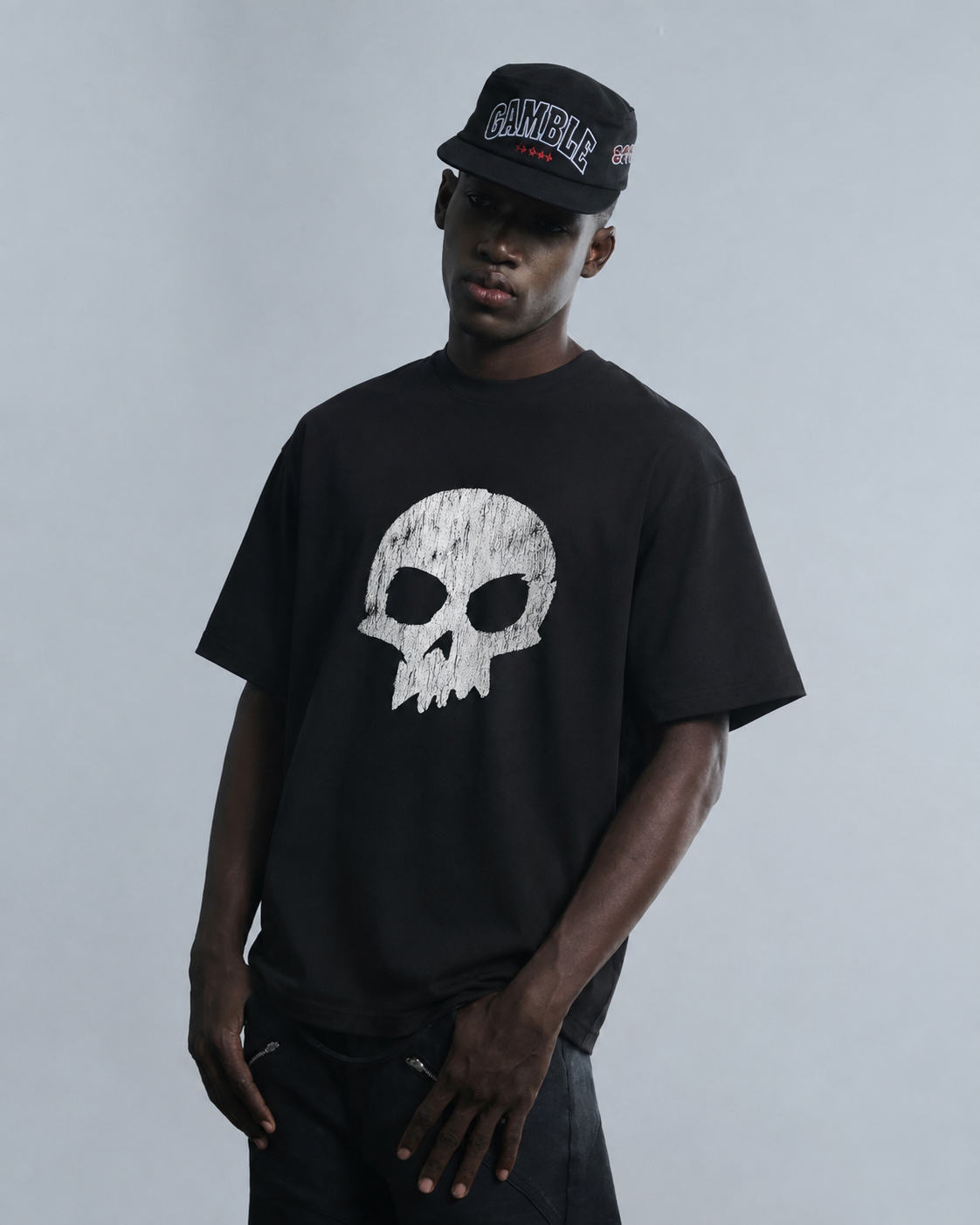 Distressed Skull Graphic T-Shirt