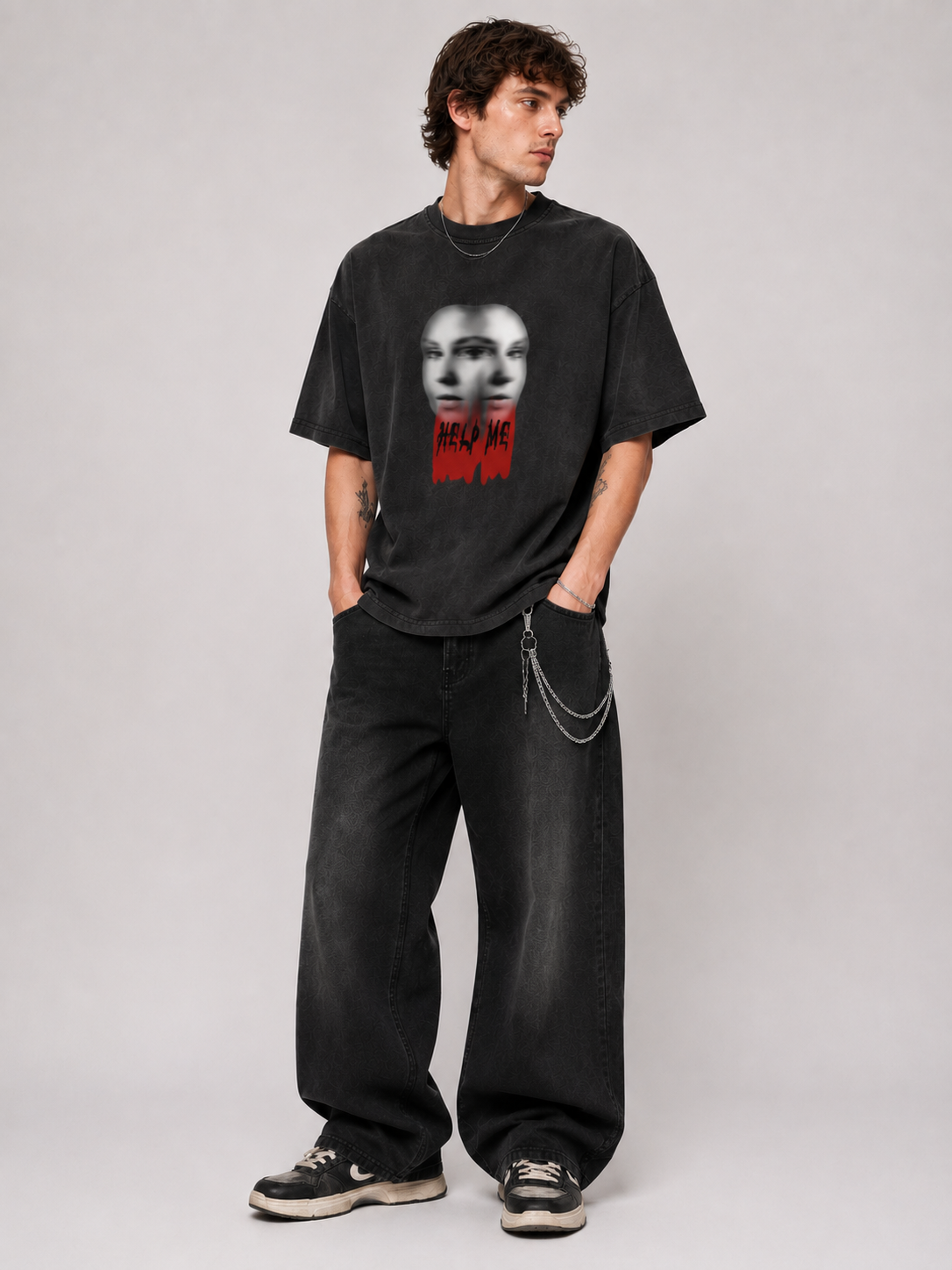 Help Me Distorted Face Graphic Black T-Shirt Main image