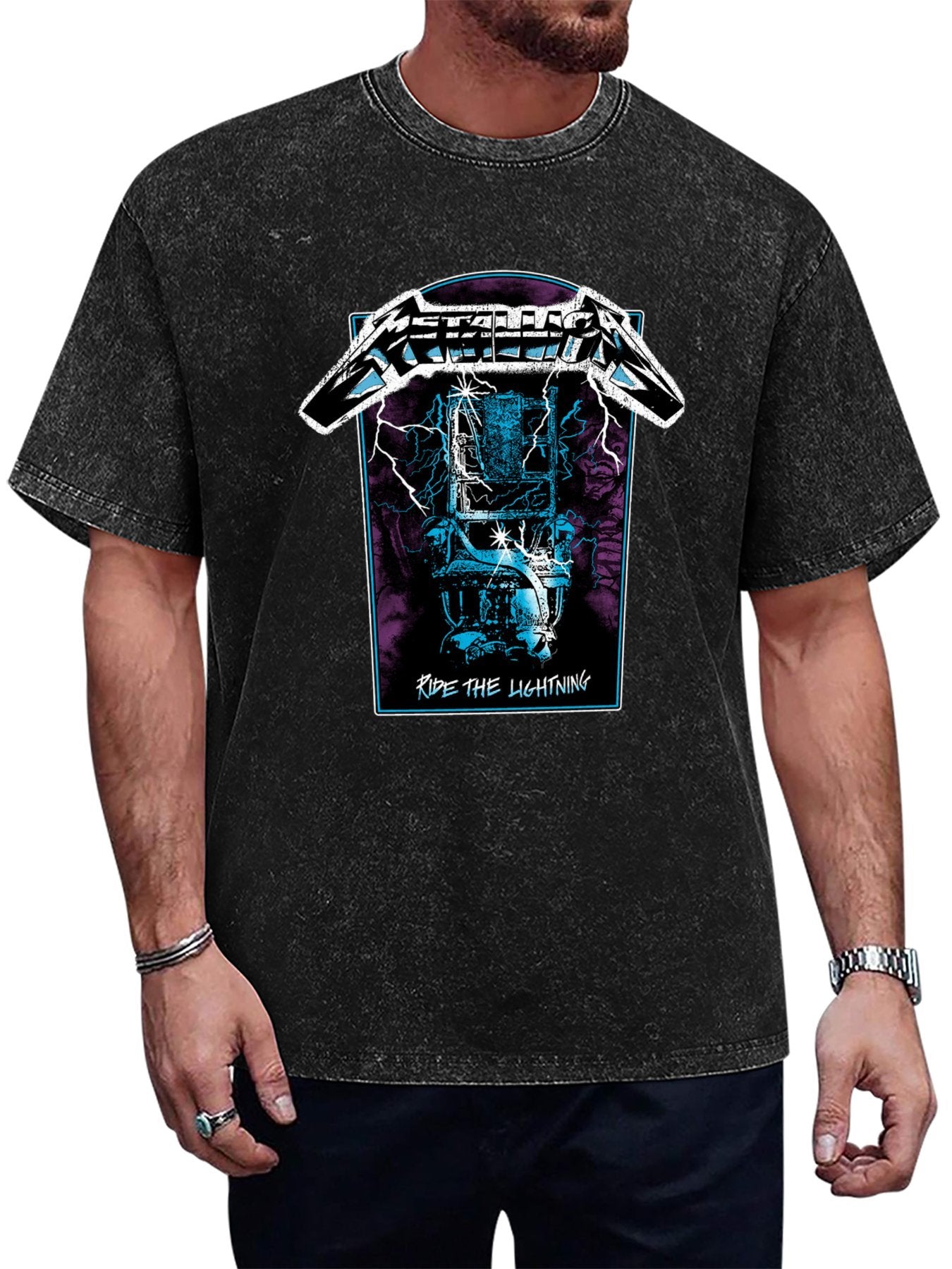 Metallica Ride the Lightning Graphic T-Shirt