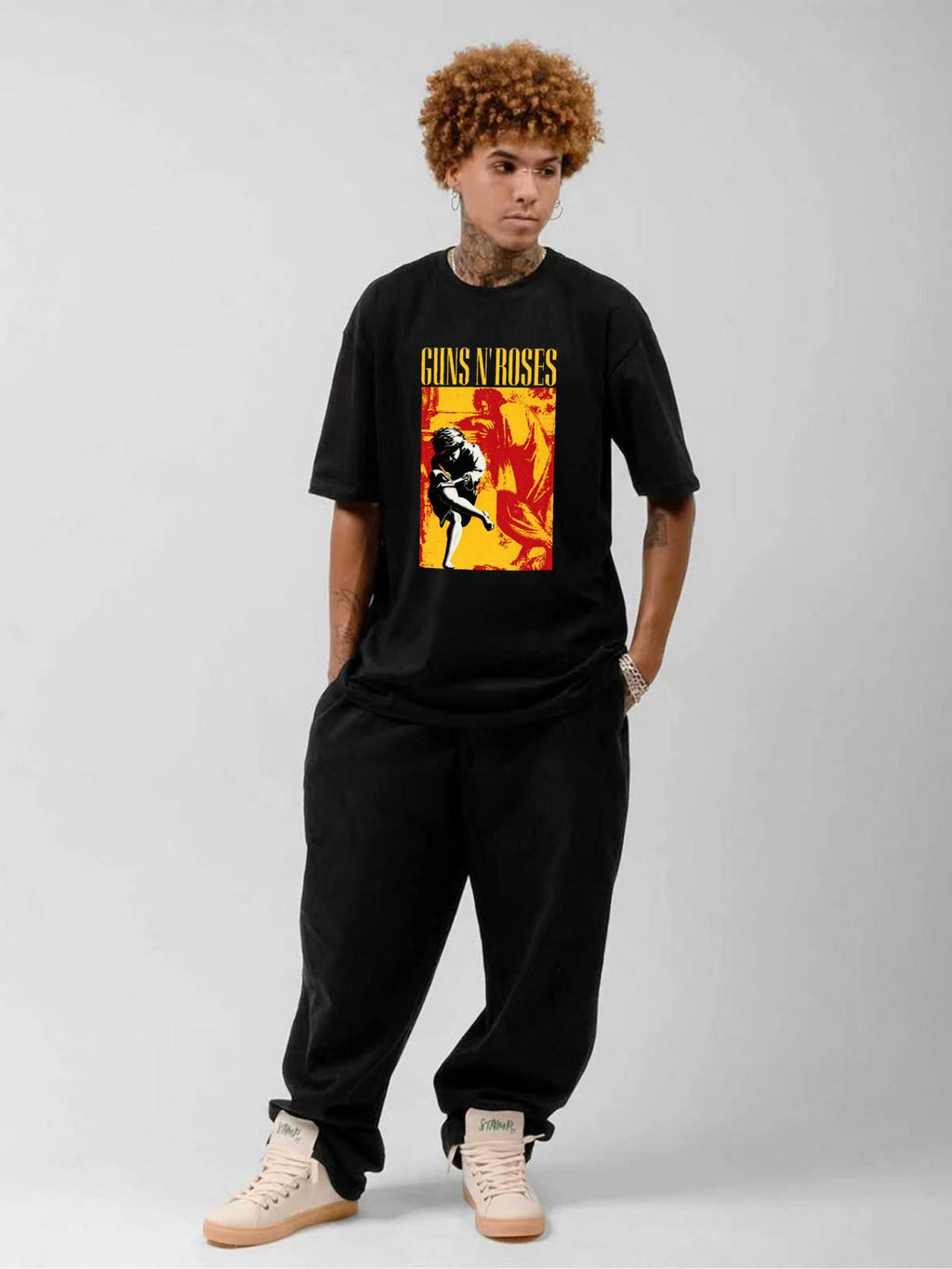 Guns N' Roses Vintage Poster Graphic T-Shirt