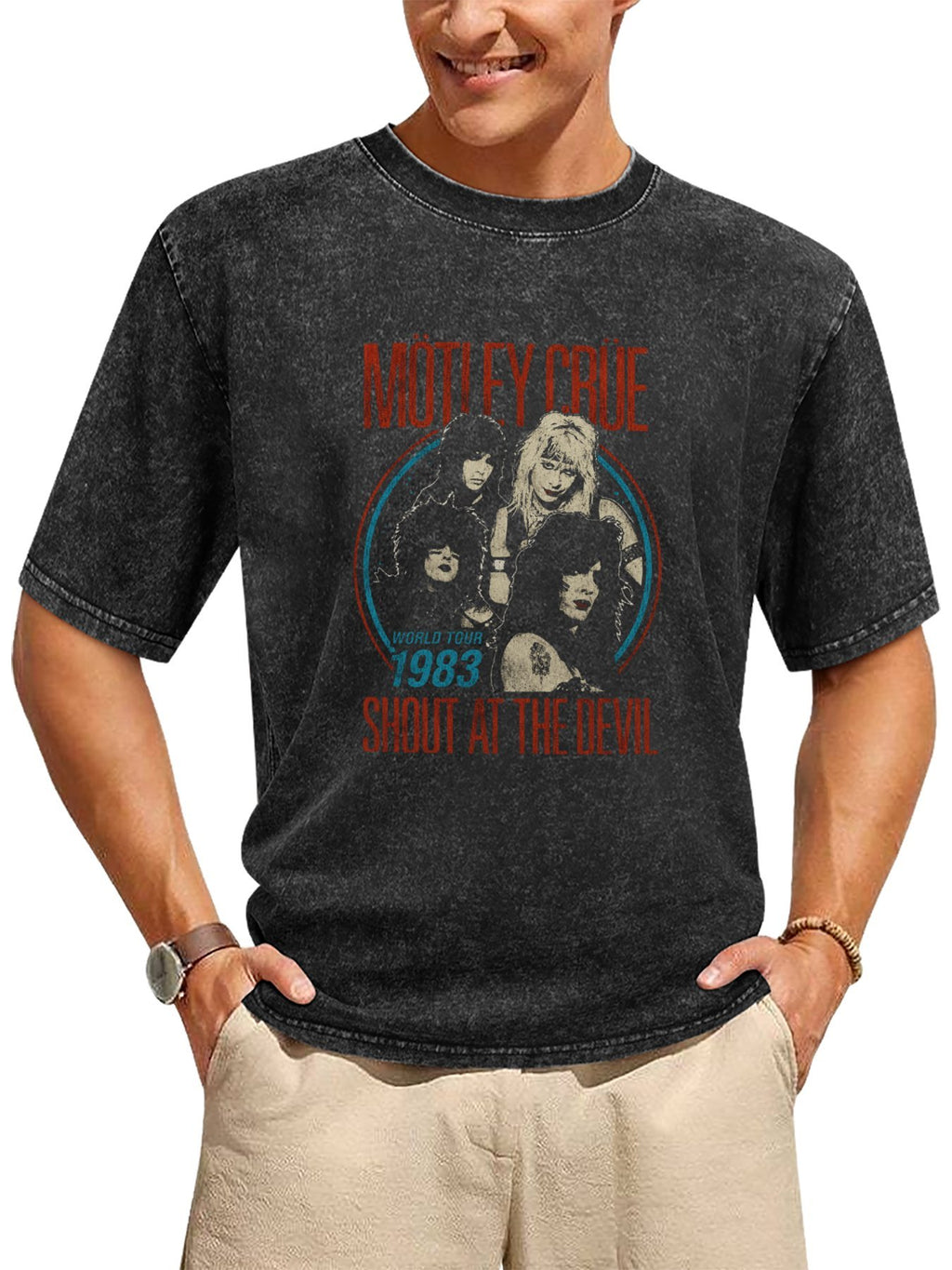 Mötley Crüe 1983 World Tour Graphic T-Shirt