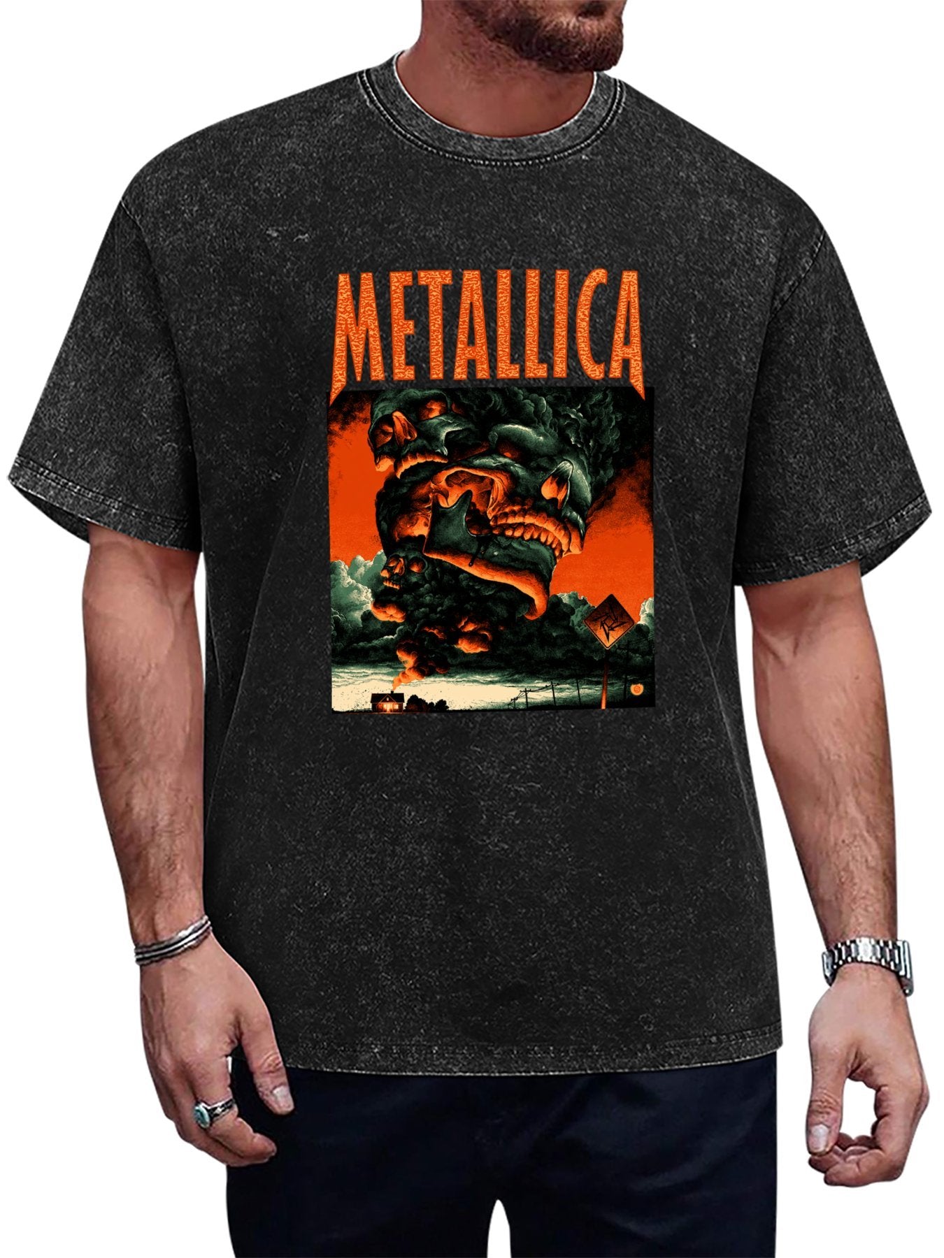 Metallica Skull Storm Graphic T-Shirt Main image