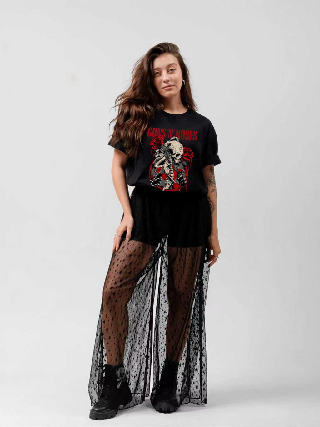 Guns N’ Roses Skull Guitar Rose Graphic T-Shirt