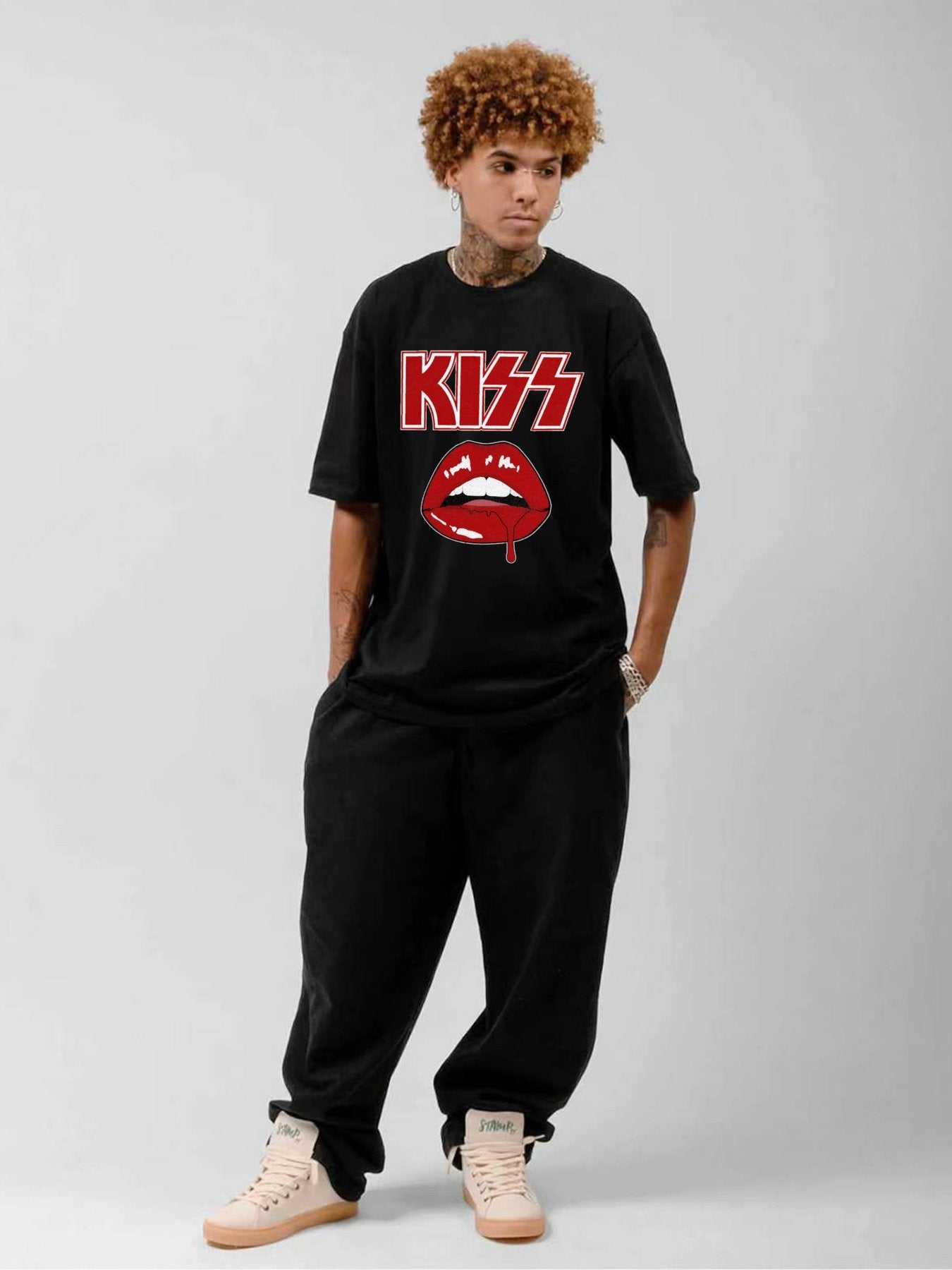 KISS Red Lips Logo Graphic T-Shirt