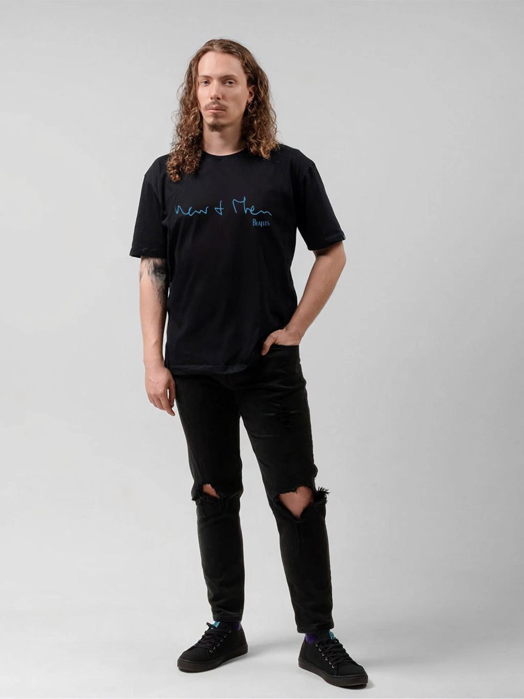 Oasis “Noel & Liam” Script Logo Graphic T-Shirt