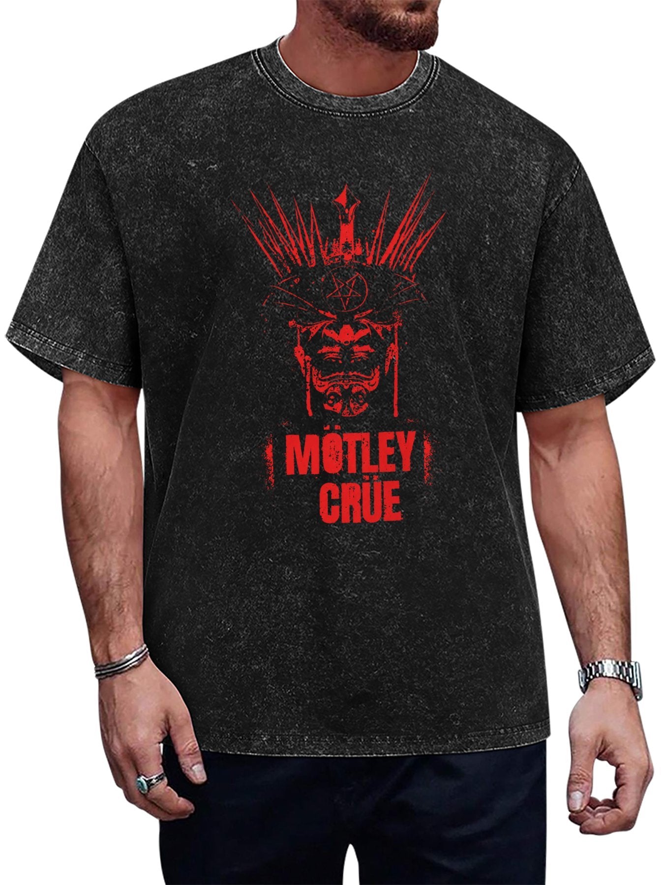 Mötley Crüe Red Samurai Mask Graphic T-Shirt